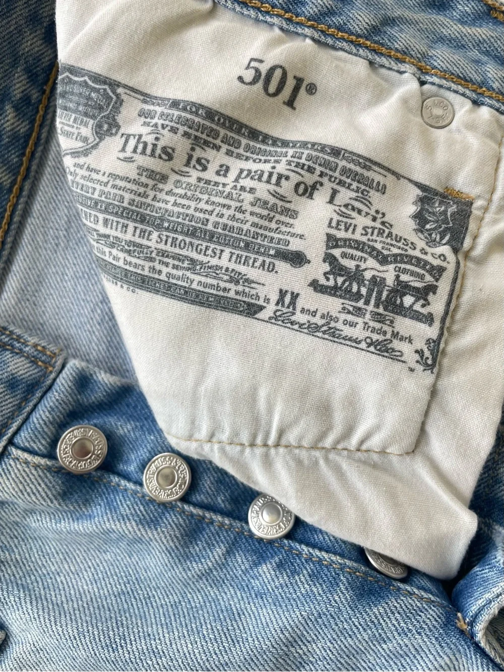 Levi’s 501 denim shorts